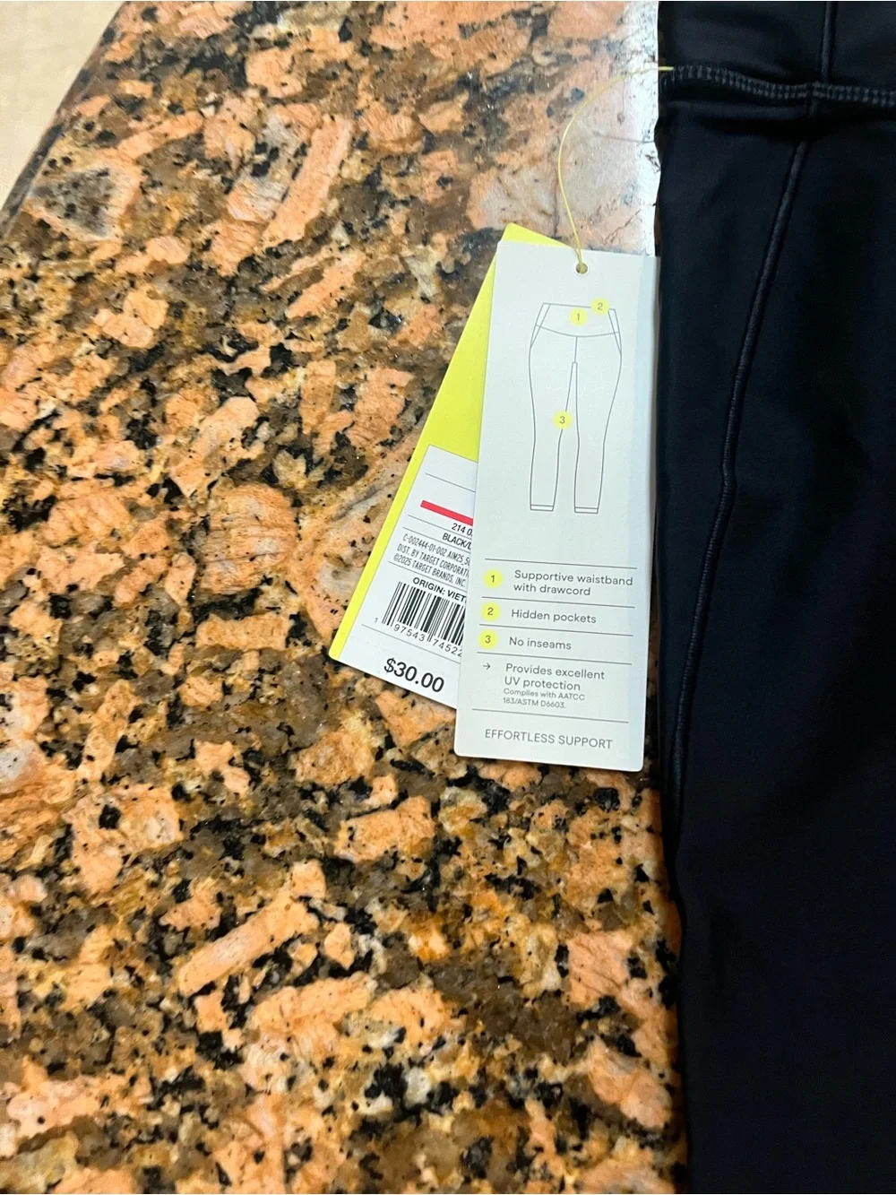 All in motion workout/gym black leggings,High rise.Medium - Picture 4 of 4